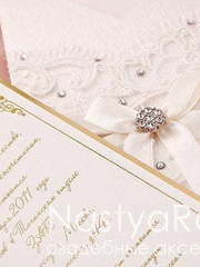 Прямоугольные / Квадратные Приглашение-кармашек с кружевом и стразами от  1