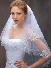 Фата 421 от Свадебный салон Bellissimo 1