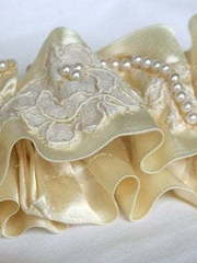 Подвязка 117 от Свадебный салон Bellissimo 1