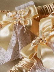 Подвязка 108 от Свадебный салон Bellissimo 1