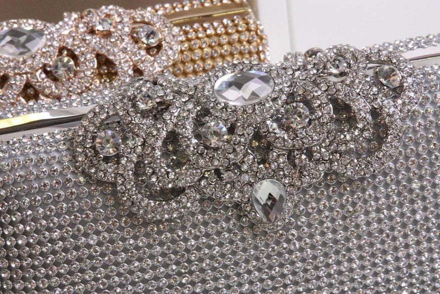 Клатч со стразами Узоры от  3