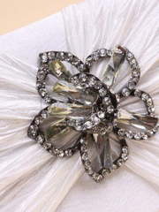 Клатч Цветочке на атласе от  2