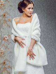 Меховой палантин Зимушка айвори и белый от  2