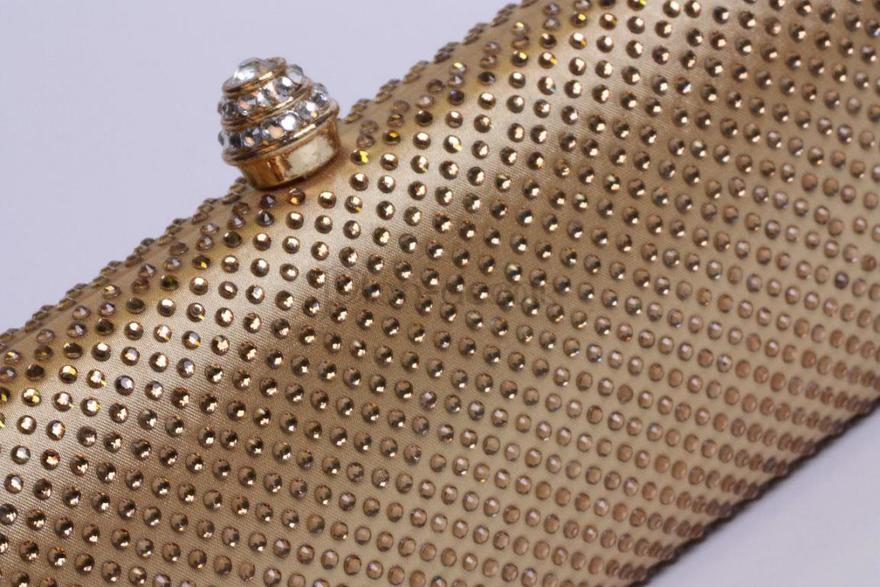 Золотой клатч от  2