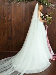 Фата невесты мятного цвета от Свадебный салон NICOLE 1