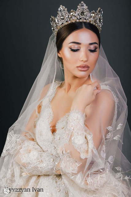 Корона Adriana от Lady Beetle 2