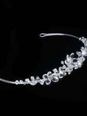 Свадебный ободок от Свадебный салон Белый Авантаж 1