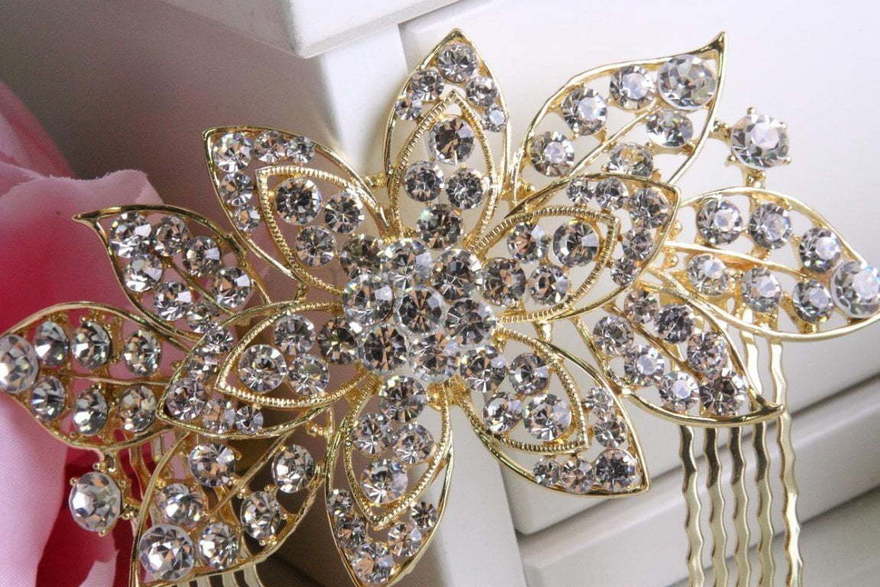 Гребень Эссе золотистый от  2