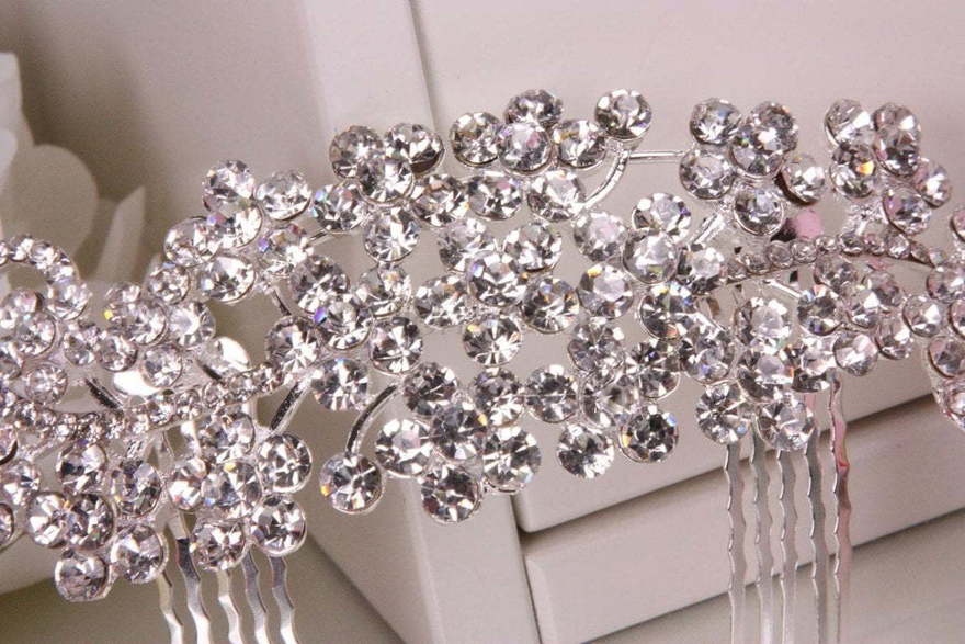 Милый гребень для невесты от  3