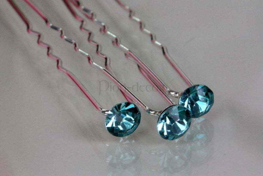 Бирюзовые стразы от  2