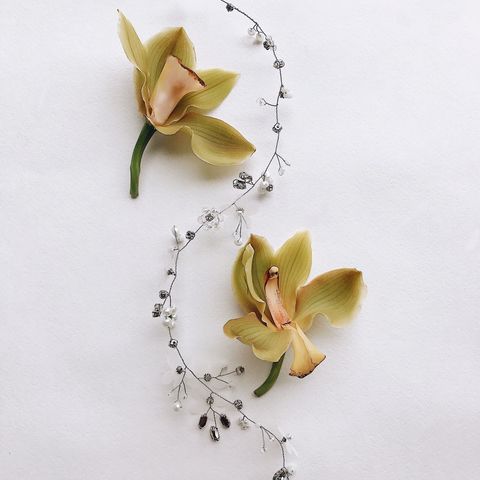 Украшение для волос от Свадебный салон NICOLE 2