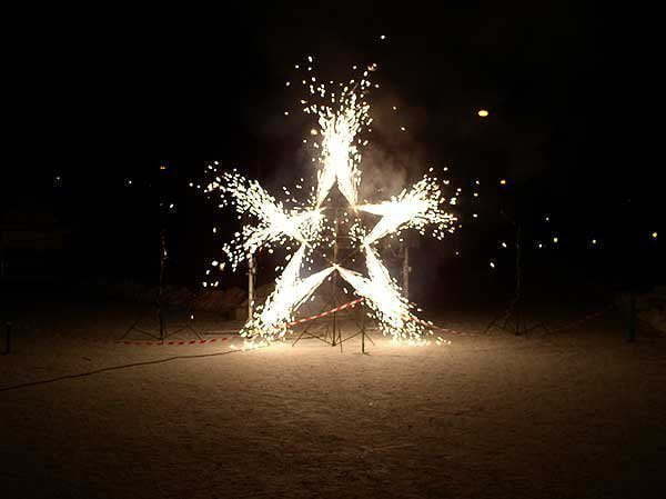 Пиротехнические фигуры на свадьбу от Фабрика Эффектов 4