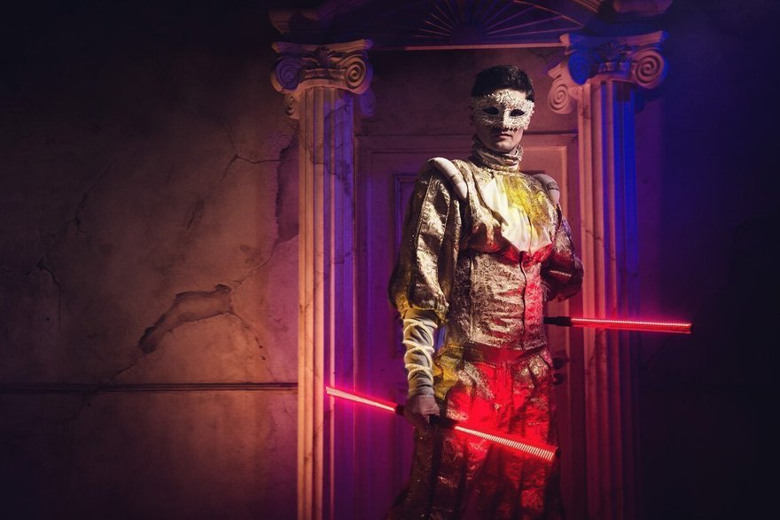 Световое шоу Арлекины на свадьбу от Aurum show 6