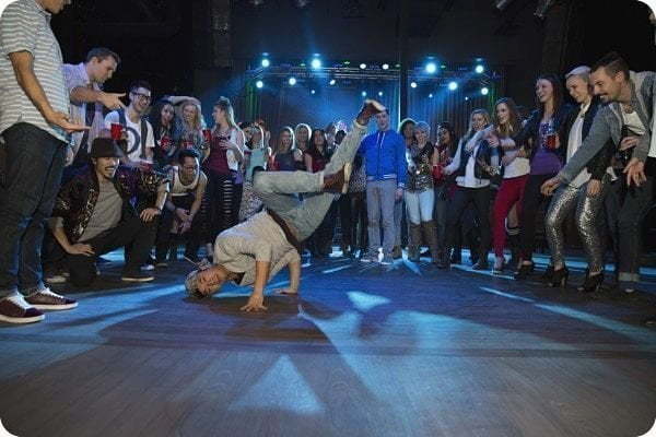 Профессиональные Би-бои/ Танцоры Брейкдансеры на свадьбу от Hot-surprise 2