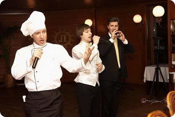 Поющие официанты на свадьбу от Hot-surprise 3