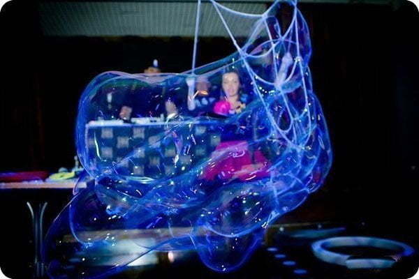 Неоновое мыльное шоу на свадьбу от Hot-surprise 3