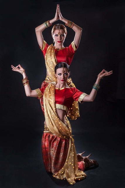 Световой шоу-балет Ellait на свадьбу от Show Obertaeva 5