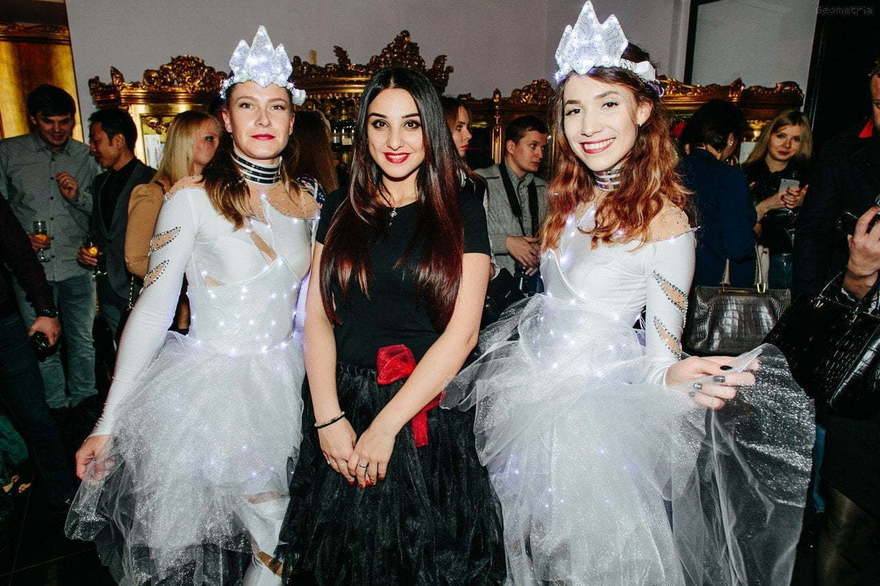 Артисты на встречу гостей на свадьбу от Show Obertaeva 2