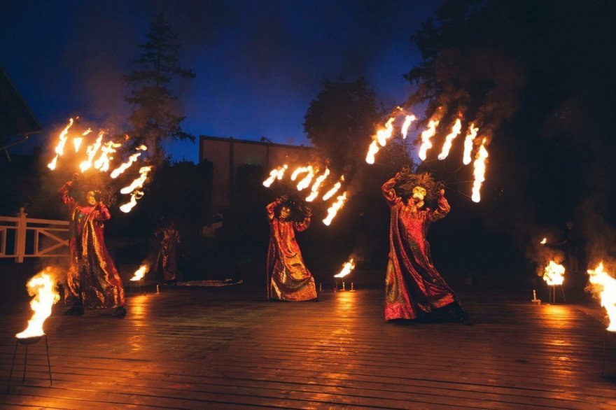 Огненное шоу Огни Венеции на свадьбу от Show Obertaeva 3