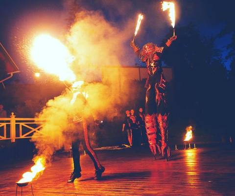 Огненное шоу Огни Венеции на свадьбу от Show Obertaeva 10