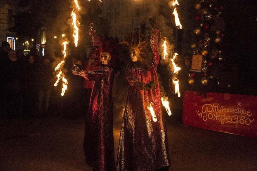 Огненное шоу Огни Венеции на свадьбу от Show Obertaeva 13