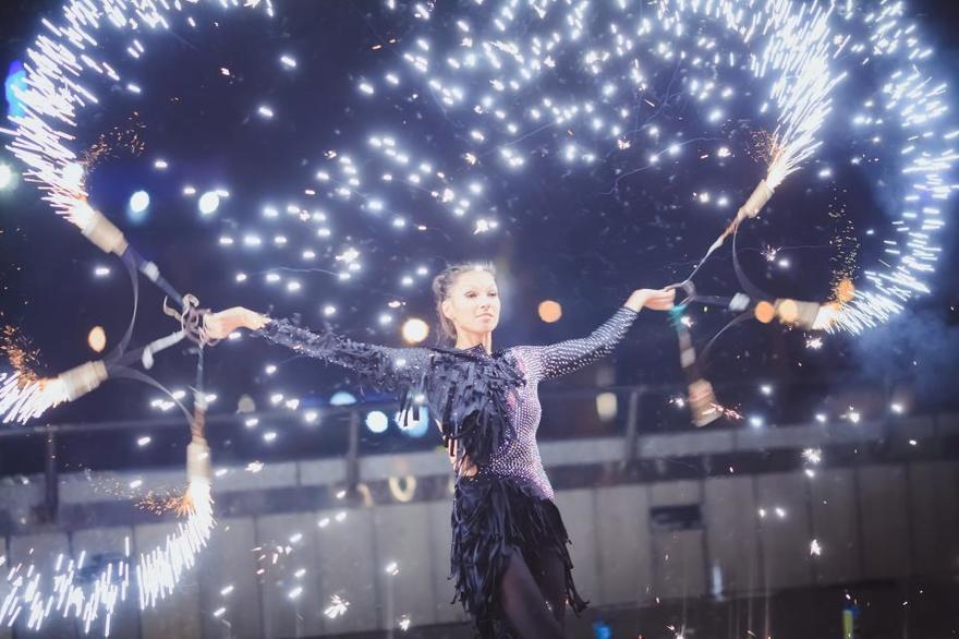 Огненное шоу Огни Венеции на свадьбу от Show Obertaeva 28