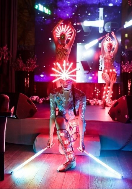 Световое шоу Времена года/Seasons на свадьбу от Show Obertaeva 4