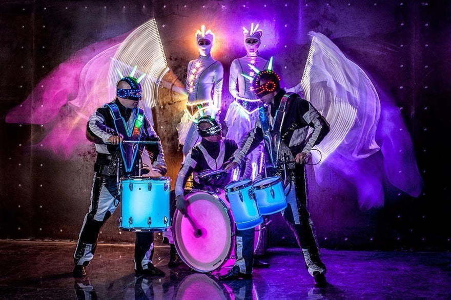 Световое шоу Cyber Drum Show на свадьбу от Show Obertaeva 3