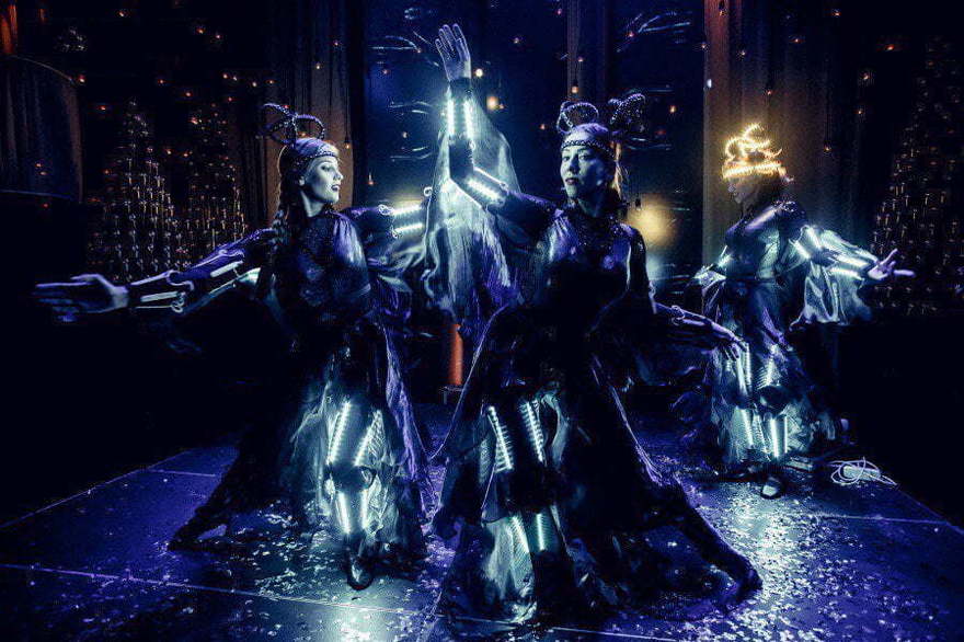 Световое шоу Гравитация на свадьбу от Show Obertaeva 11