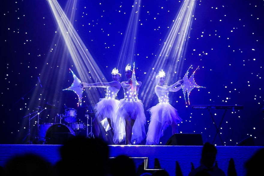 Световое шоу Confession Show на свадьбу от Show Obertaeva 2