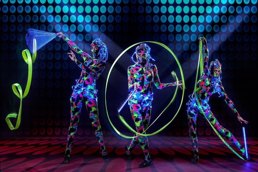 Световое шоу Confession Show на свадьбу от Show Obertaeva 11