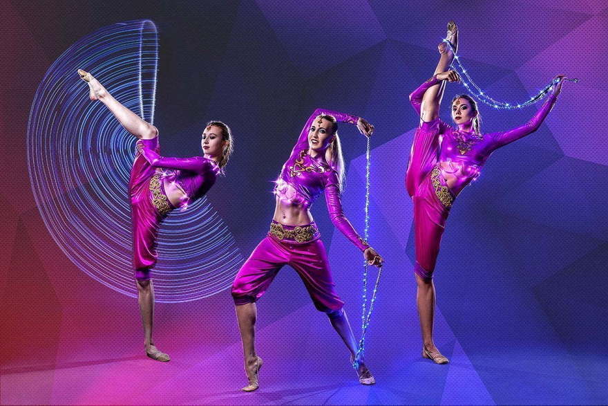 Световое шоу Confession Show на свадьбу от Show Obertaeva 12