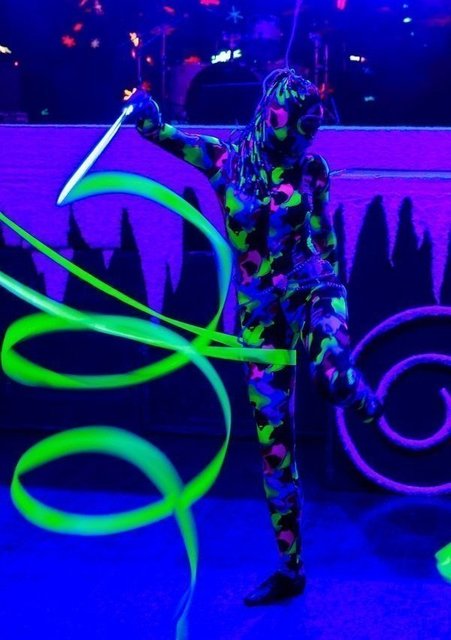 Световое шоу Confession Show на свадьбу от Show Obertaeva 16