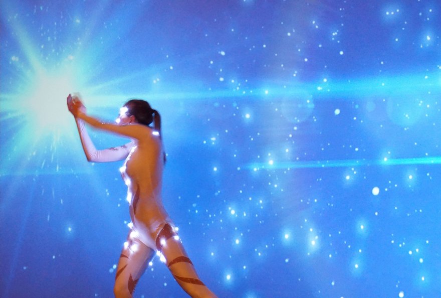 Световое шоу Digital Dance show на свадьбу от Show Obertaeva 4