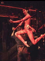 Акробатический дуэт на свадьбу от Show Obertaeva 1