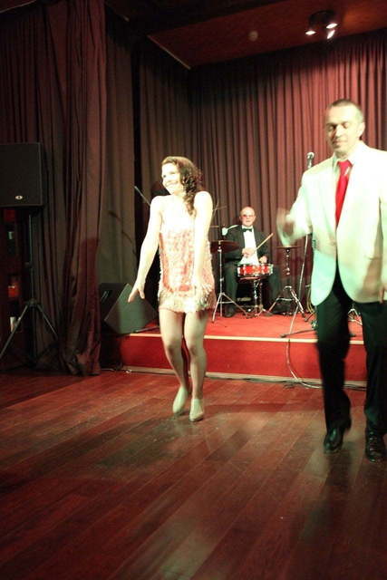 Степ-дуэт на свадьбу от Show Obertaeva 2