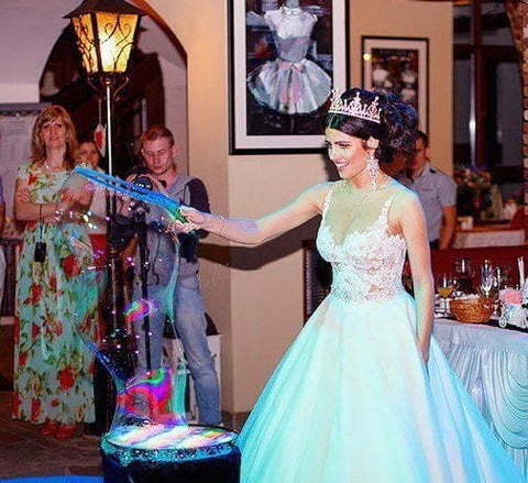 Мыльные пузыри на свадьбу на свадьбу от Шоу мыльных пузырей Fancy bubbles 5