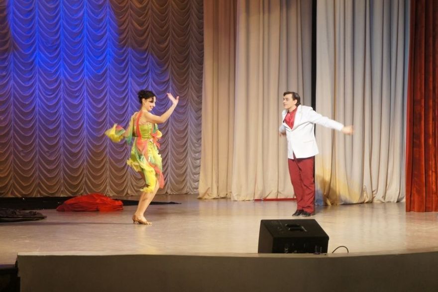 Show Comic Dolce Vita на свадьбу от Show Obertaeva 2