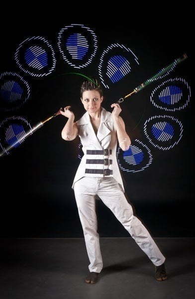 Световое шоу Белый дуэт на свадьбу от Aurum show 3