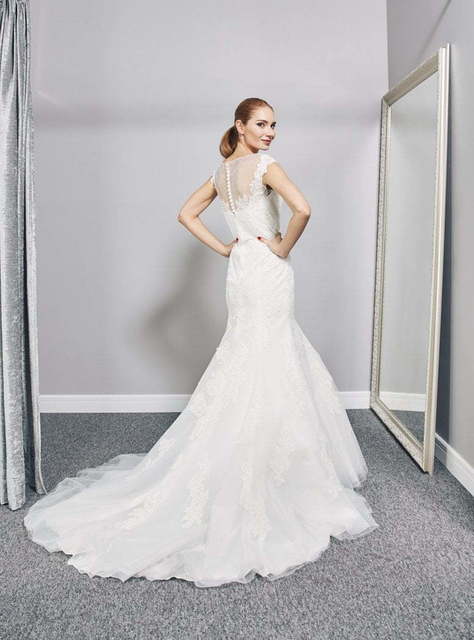 Свадебное платье W0013. Силуэт Рыбка. Цвет Айвори / Капучино. Вид 2