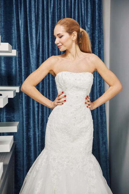 Свадебное платье W0023. Силуэт Рыбка. Цвет Айвори / Капучино. Вид 3