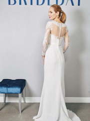 Свадебное платье W0028. Силуэт Прямое. Цвет Айвори / Капучино. Вид 2