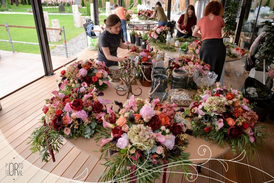 Классика, Рустик в Выездная регистрация, На веранде, Ресторан / Банкетный зал от Студия декора и флористики Porto Floral 7