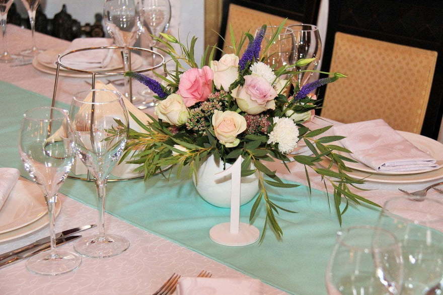 Классика в Ресторан / Банкетный зал от Студия свадеб Дуэт 16