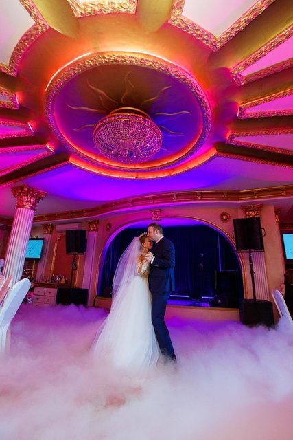 Свадьба Михаила и Юлии от Lovely КАРАНДАШ 17