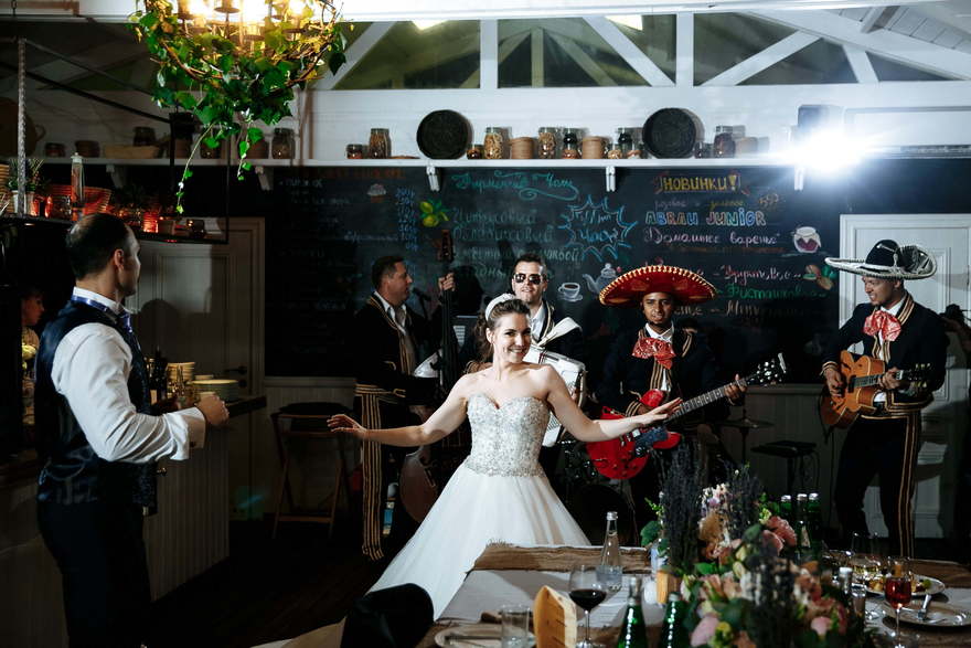 Свадьба Станислава и Ольги от Lovely КАРАНДАШ 18