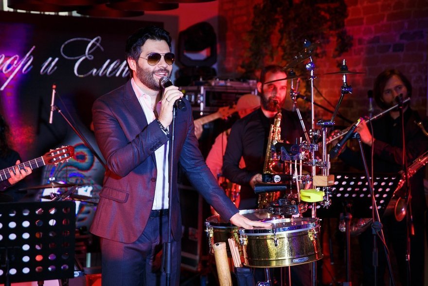 Свадьба Виктора и Елены от Lovely КАРАНДАШ 16