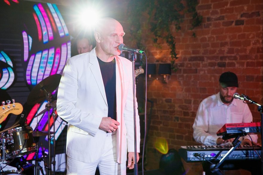 Свадьба Виктора и Елены от Lovely КАРАНДАШ 17