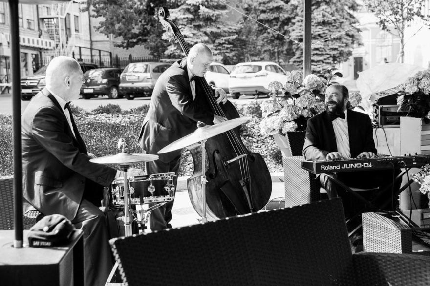 Свадьба Виктора и Елены от Lovely КАРАНДАШ 18