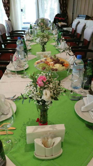 Классика, Весенняя / Летняя в Выездная регистрация, Ресторан / Банкетный зал от Студия свадеб Дуэт 3